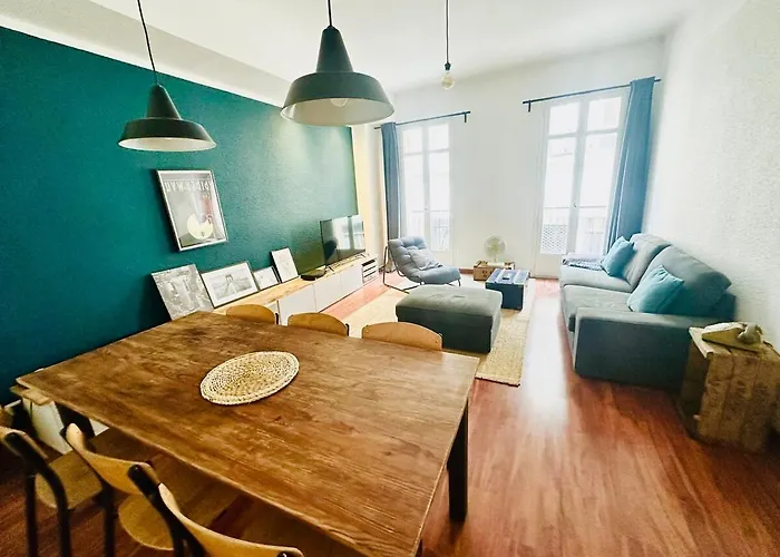 Cozy Nest For 6 In Downtown * Perpignan