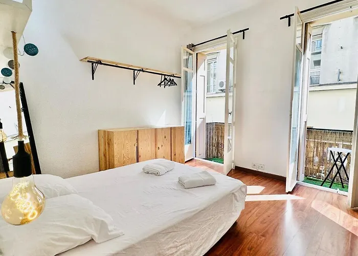 Cozy Nest For 6 In Downtown